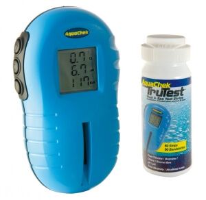 AquaChek TruTest digitaler Wassertester mit 25 Teststreifen Chlor/ PH